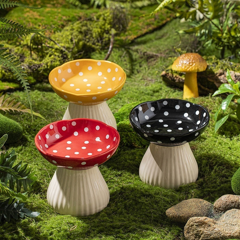 Mushroom Design Raised Ceramic Cat Bowls – Ergonomic & Stylish