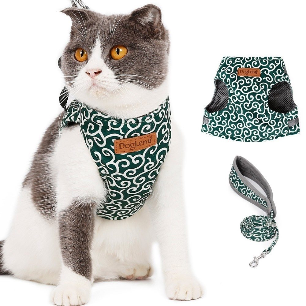Japanese-Style Cat Vest Harness & Leash Set - Breathable Canvas with Ergonomic Design