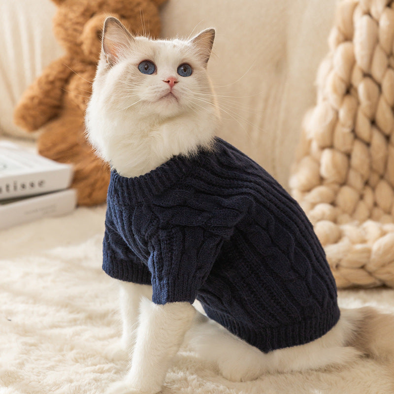 Warm Knit Cat Sweater – Lightweight & Comfortable for Cool Days