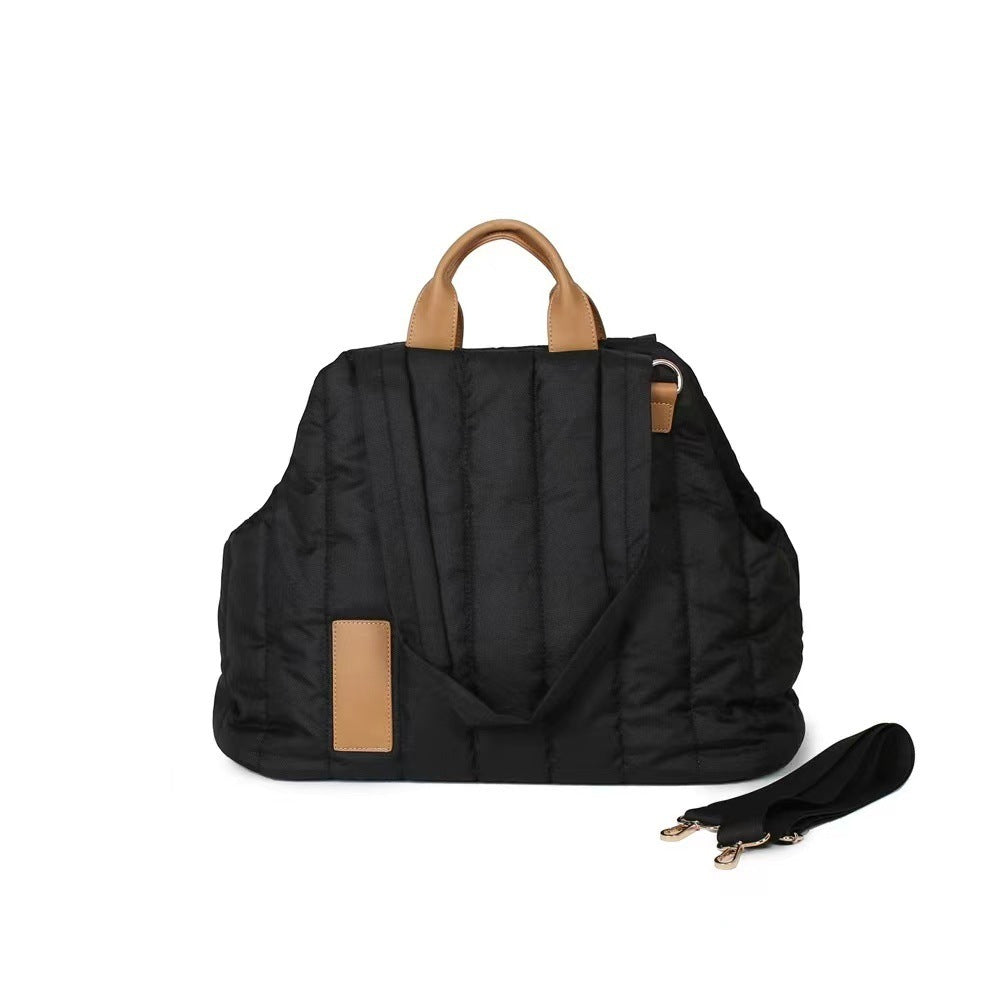 Padded Couch-Style Pet Carrier Bag - Ultra-Soft Quilted Design for Cats