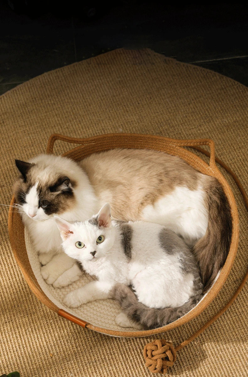 Handwoven Rattan Cat Bed - Natural Eco-Friendly Pet Basket with Removable Washable Cushion & Scratch-Resistant Base
