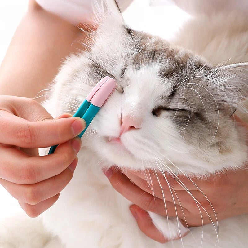 Cat Eye Cleaning Brush - Tear Stain Remover & Grooming Comb for Gentle Eye Care
