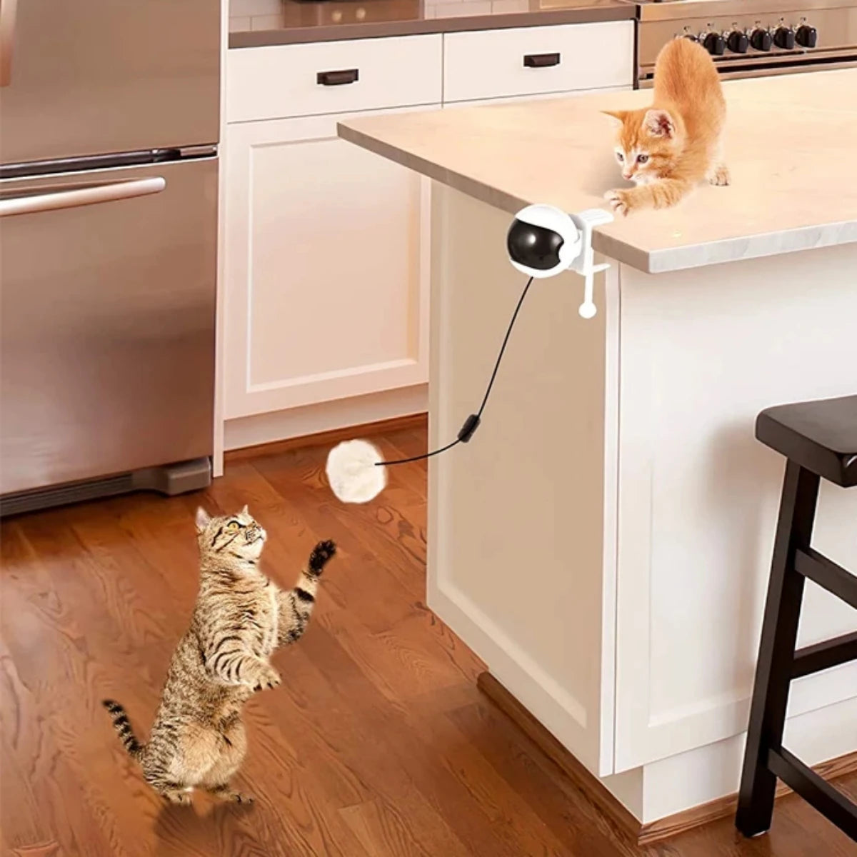 Automatic Lifting Ball Cat Toy - Interactive Electric Teaser with Rotating Motion