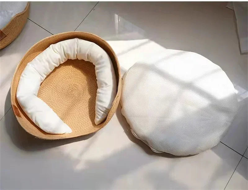 Handwoven Rattan Cat Bed - Natural Breathable Wicker Basket with Plush Cushion for Cats & Small Dogs