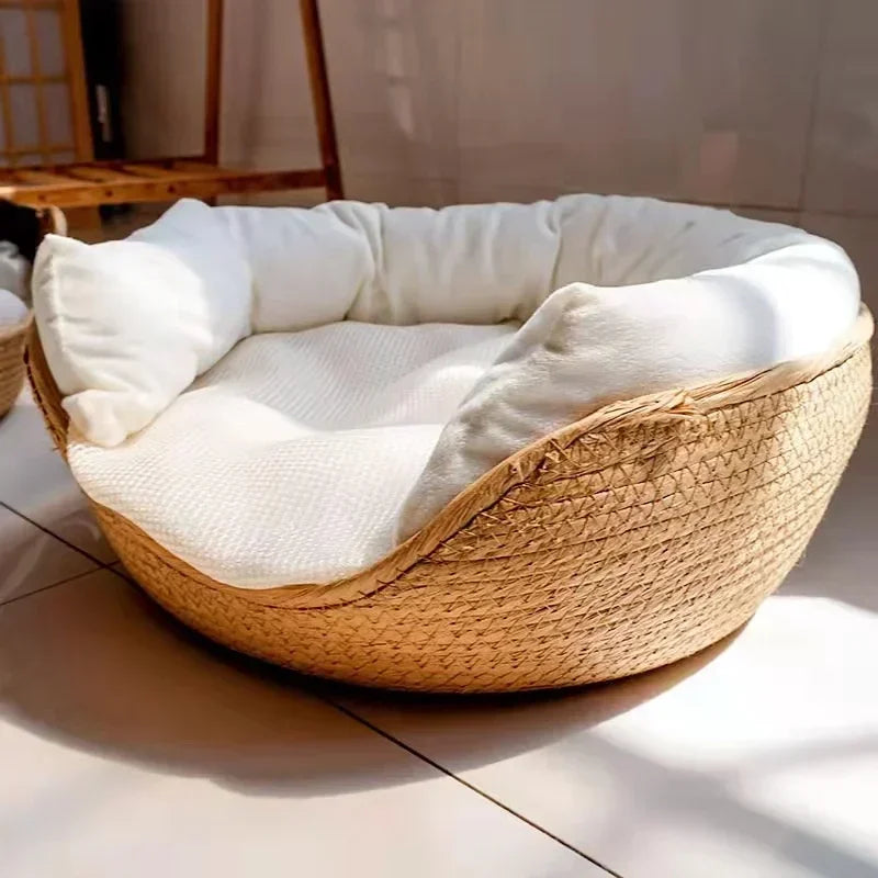 Handwoven Rattan Cat Bed - Natural Breathable Wicker Basket with Plush Cushion for Cats & Small Dogs