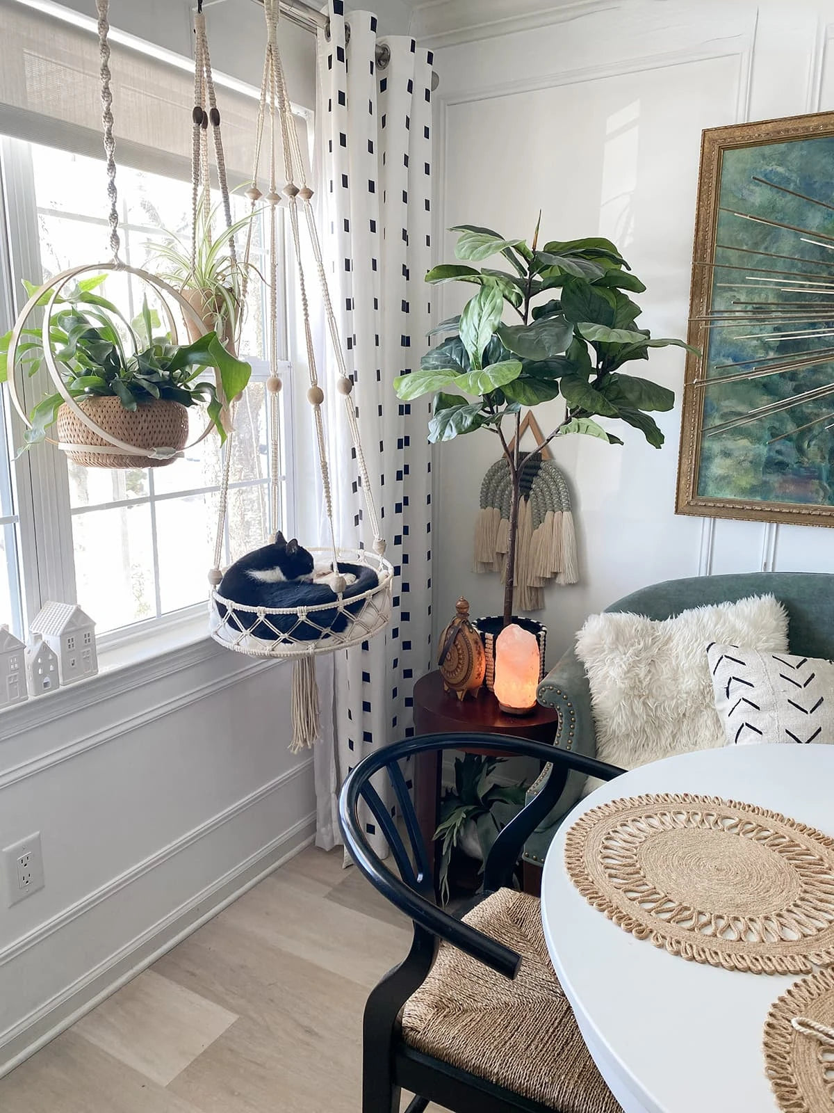 Handwoven Macrame Cat Hammock - Bohemian Cotton Swing Bed for Wall Mounting & Home Décor