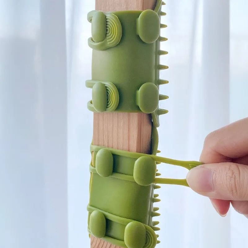 Cat Corner Grooming Brush & Massage Comb - Self-Grooming Rubbing Tool for Cats and Kittens