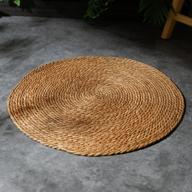 Natural Rattan Cat Scratching Mat - Woven Fibre Scratch Pad for Nail Care & Furniture Protection
