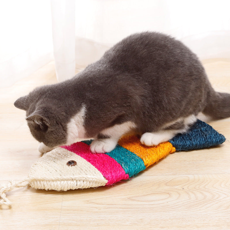 Colorful Fish-Shaped Sisal Scratching Pad - Natural Fiber Cat Scratcher & Play Toy