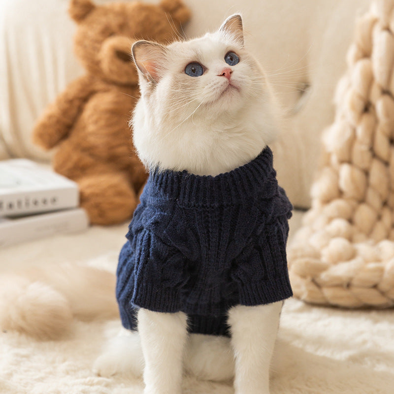 Warm Knit Cat Sweater – Lightweight & Comfortable for Cool Days