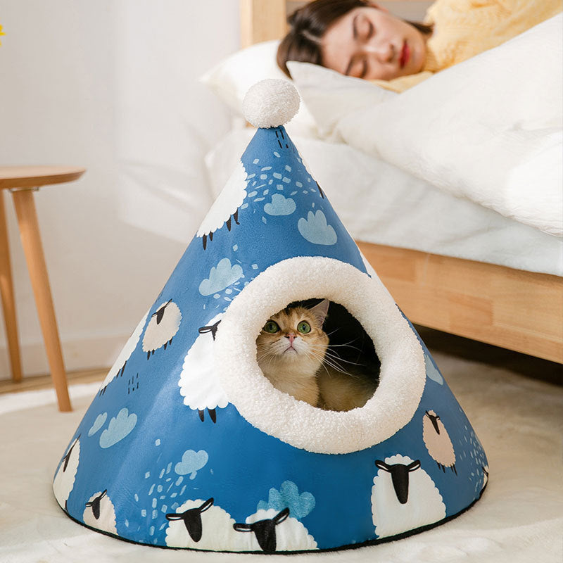 Cozy Triangle Tent Cat House - Plush Yurt-Style Hideaway with Soft Pillow
